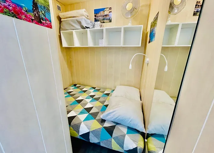 Lägenhet Studio Cabine Climatise Avec Parking Vue Panoramique Stade Marche *